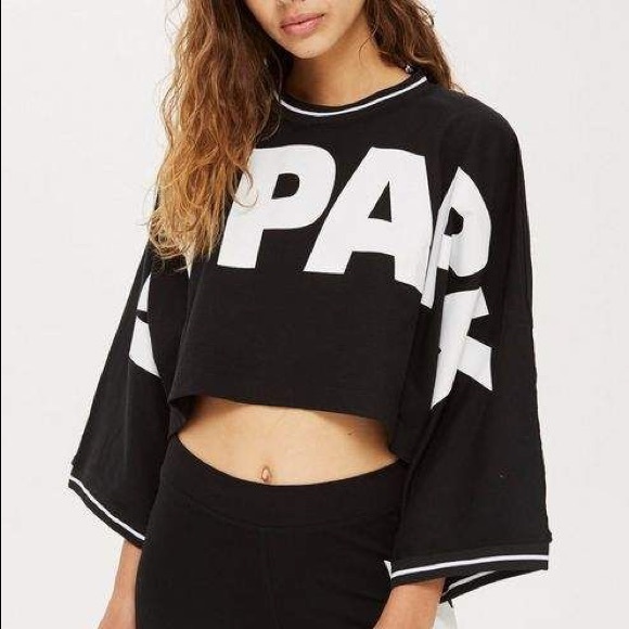 Ivy Park Oversize Logo Crop Tee (White) - Picture 8 of 8